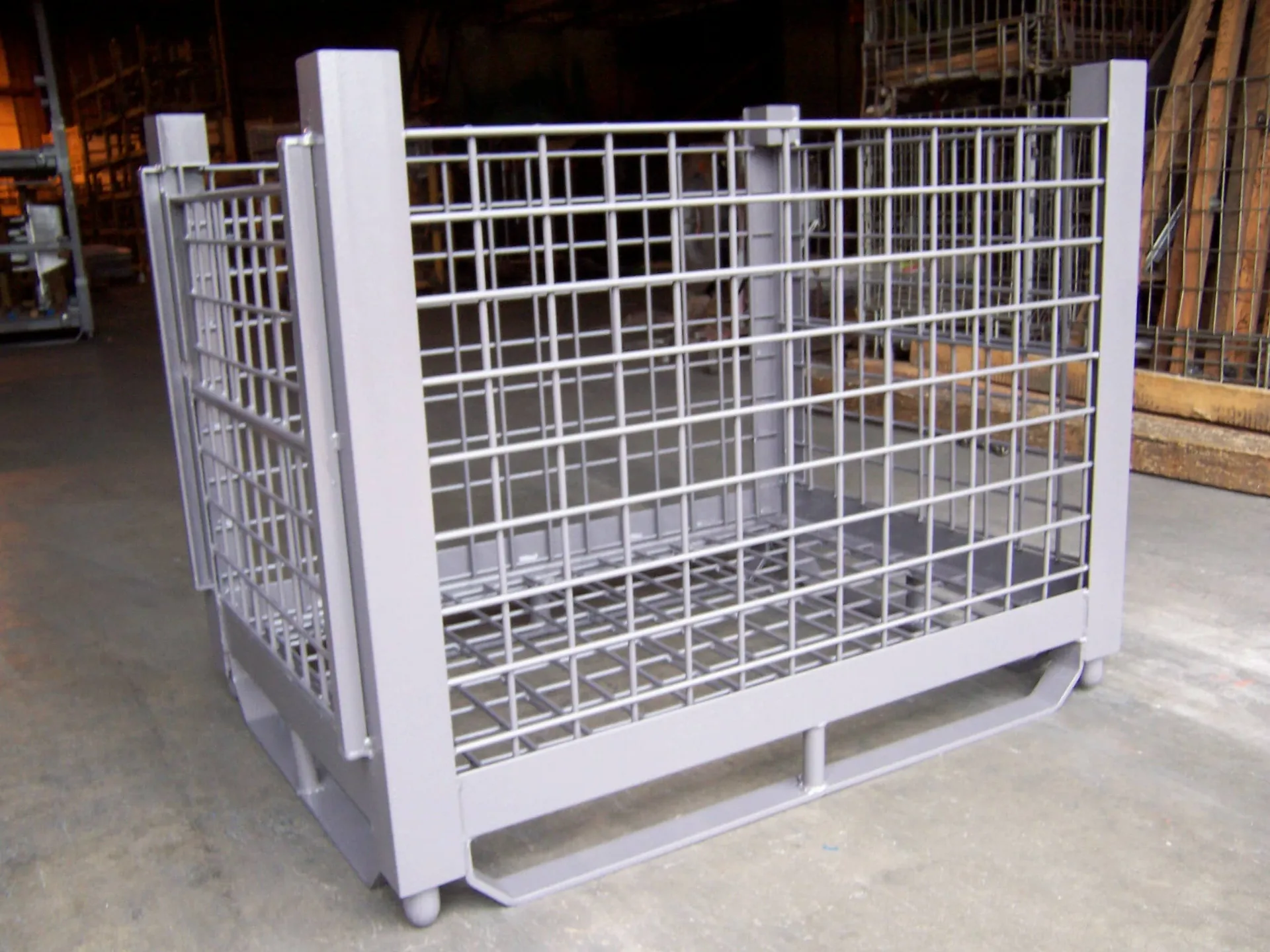Cage Bins